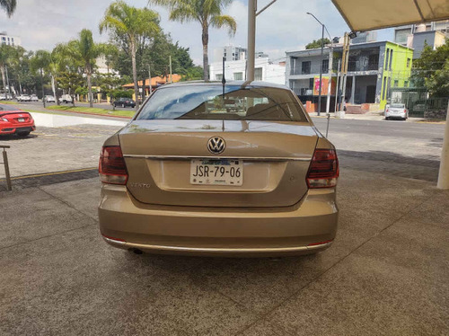 Imagen 6 de 15 de Volkswagen Vento 2018 Vento Comfortline