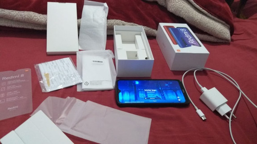 Celular Xiaomi Redmi 8 - Ram 3gb - Memória Interna 32gb