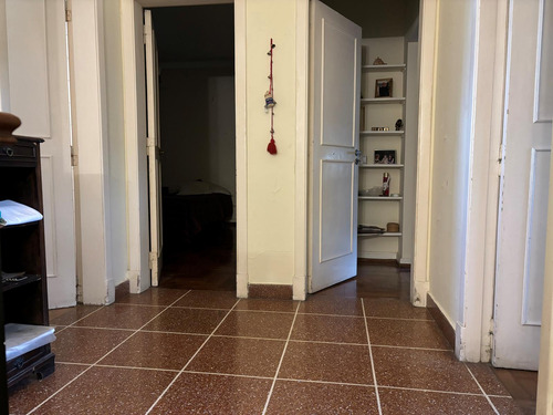 Chalet En Excelente Zona Apto Uso Comercial.