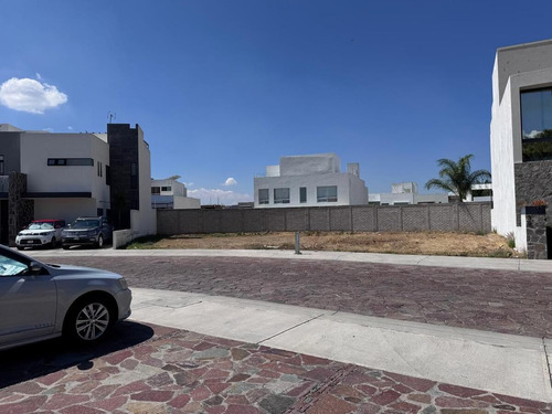 Terreno En Venta En Cañadas Del Lago, Corregidora.