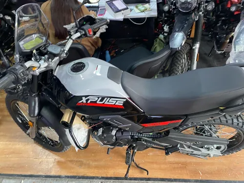 Xpulse 200 4v