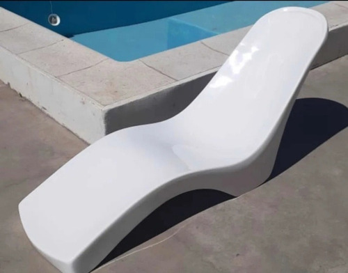 Reposera Fibra De Vidrio Pileta Jardin