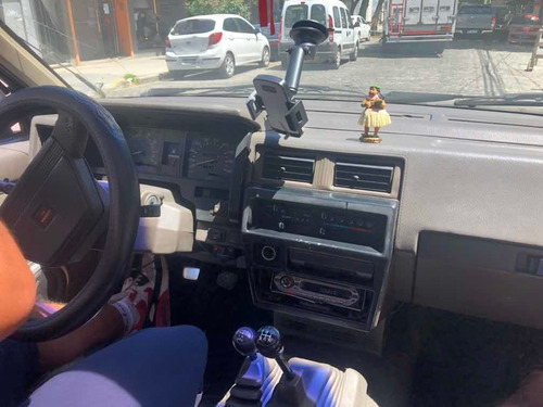 Nissan Pathfinder 2.4 4x4 1991