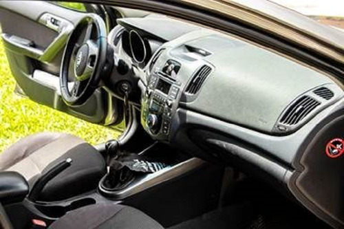 Imagem 4 de 7 de Kia Cerato 1.6 Ex 4p