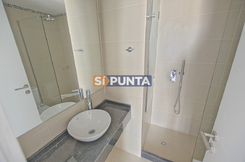 Imagen 11 de 28 de Apartamento En Playa Brava Venta