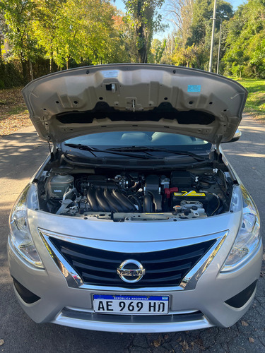 Nissan Versa V-drive Plus
