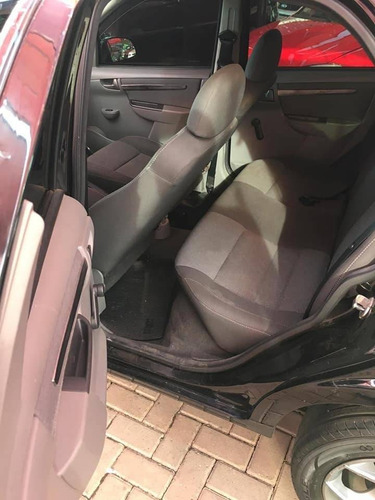 Imagem 3 de 11 de Chevrolet Prisma 1.4 Mpfi Lt 8v Flex 4p Manual