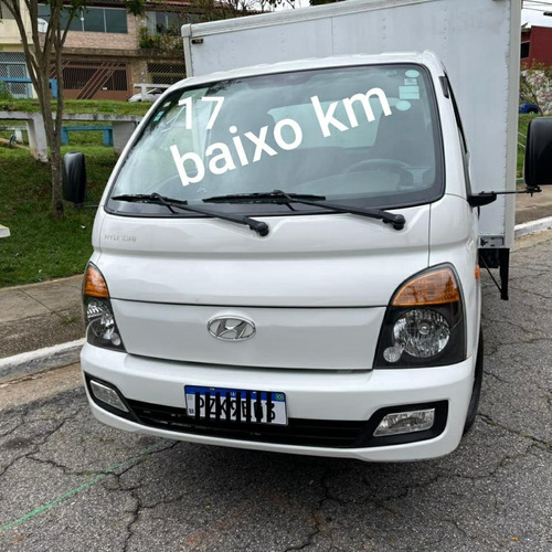 Imagem 1 de 12 de Hyundai Hr 2017 2.5 Hd Cab. Curta S/ Carroceria Tci 2p