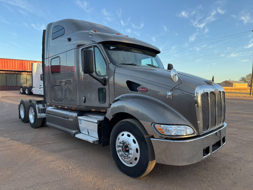 Tractocamión 2006 Peterbilt 387 - C15 - Manual 18 Vel.