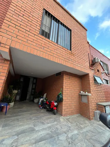 Casa En Venta En La Unidad Arrayanes De La Flora Cali Norte