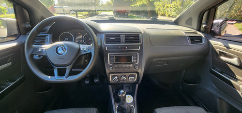 Volkswagen Suran 1.6 Track
