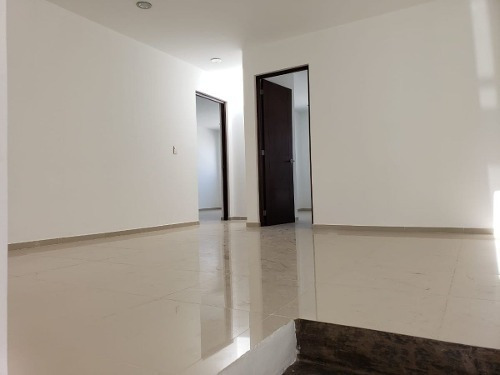 Imagen 10 de 16 de Preciosa Residencia En Cumbres Del Lago Con Alberca Propia, Jardín, 3 Recamaras.