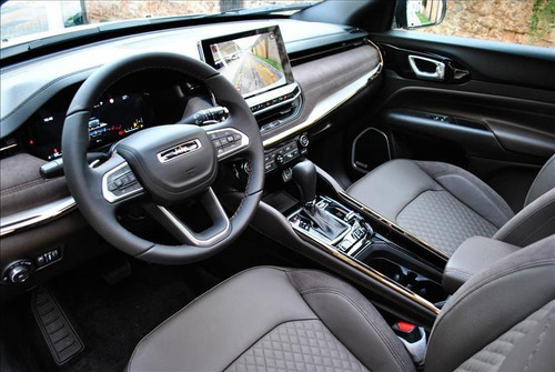 Imagem 6 de 14 de Jeep Commander 2.0 Td380 Turbo Overland
