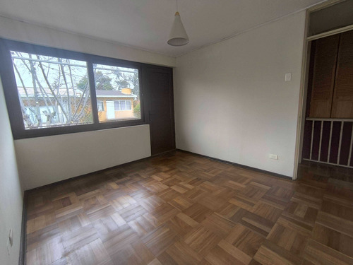 Amplia Y Bella Casa En Arriendo La Reina (104407)