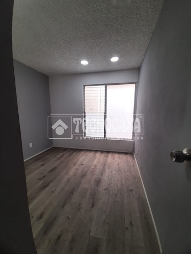 Venta Departamentos Roma Norte T-df0050-0857
