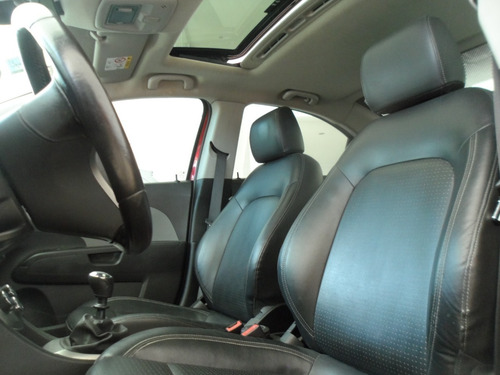 Imagen 12 de 18 de Chevrolet Sonic Ltz 1.6