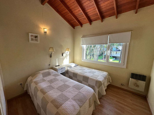 Casa Venta Carilo 5 Ambientes