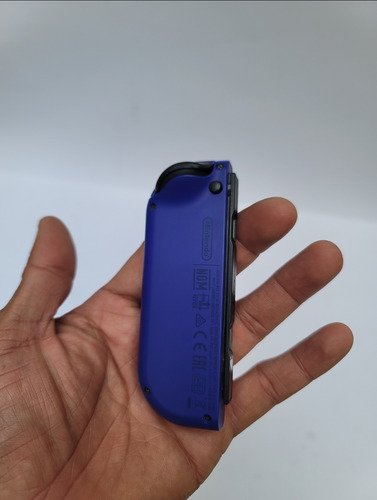 Joy-cons Edición Zelda Skyward Sword Switch (Usado)