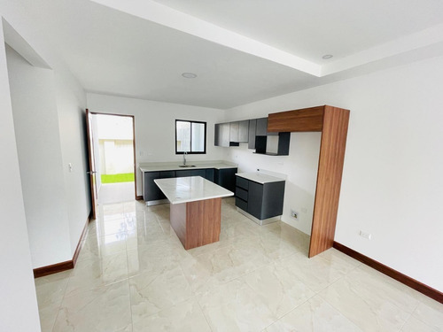 Imagen 2 de 14 de Alquiler Casa Nueva Cartago- Condominio El Olivo
