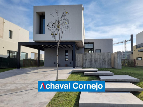 Casa En Venta Con Diseño A Estrenar En Carpinchos Y 3 Dormitorios , Nordelta