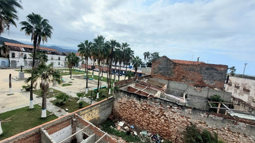Imagen 21 de 21 de Tibisay Rojas Vende Edificio De Oficinas En El Centro Colonial De Puerto Cabello Cod. 171351