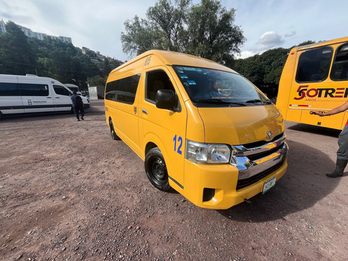 Toyota Hiace 2.7 Bus 15 Pas Mt