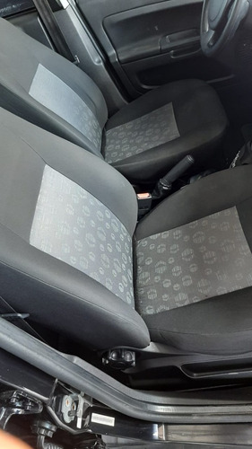Ford Fiesta 1.6 Hatch 2011