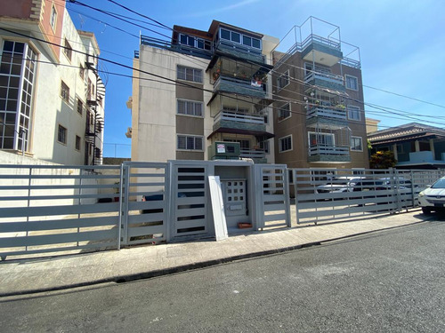 Venta De Apartamento Ubicado En Amanda Ii De San Isidro. 