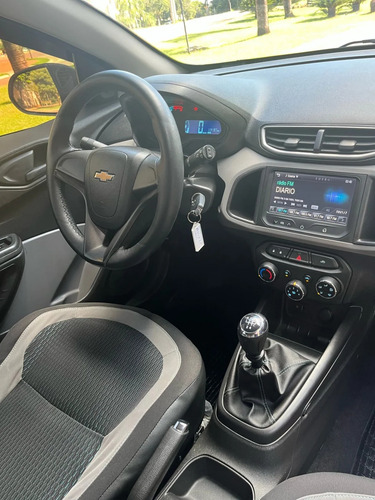 Chevrolet Onix 1.0 MPFI LT 8V FLEX 4P MANUAL
