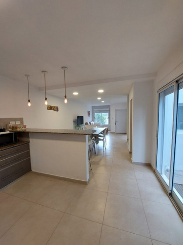 Complejo Los Olivillos Mh. Alquiler Temporario Duplex, Barrio Residencial Las Dunas Monte Hermoso, En Un Entorno Natural Con La Tranquilidad Y Comodidad Que Que Buscas.