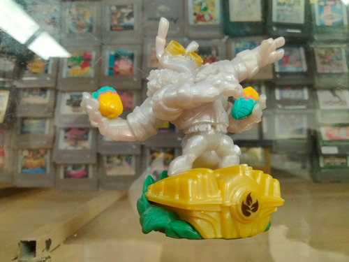 Skylanders Superchargers Eggcited Thillipede