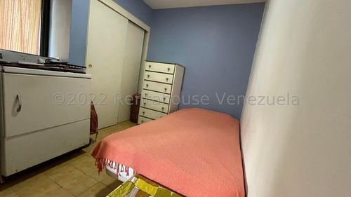 Imagen 9 de 14 de Apartamento En Venta Manzanares 22-21129 House Los Samanes