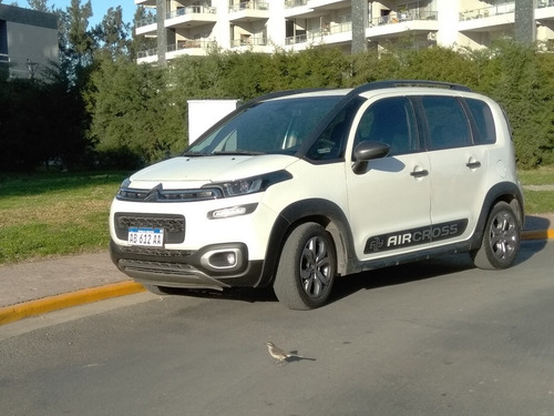 Imagen 23 de 25 de Citroën Aircross 2017 1.6 Vti 115 Shine At6
