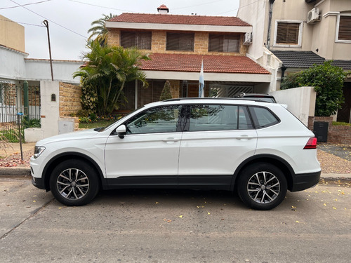 Imagen 5 de 10 de Vw Tiguan 250tsi Dsg, 2020, Nueva