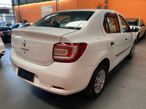Renault Logan 1.0 16v Authentique Hi-flex 4p