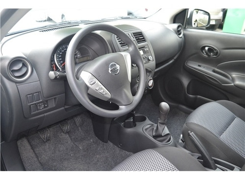 Nissan Versa 1.0 12v Flex V-drive Manual