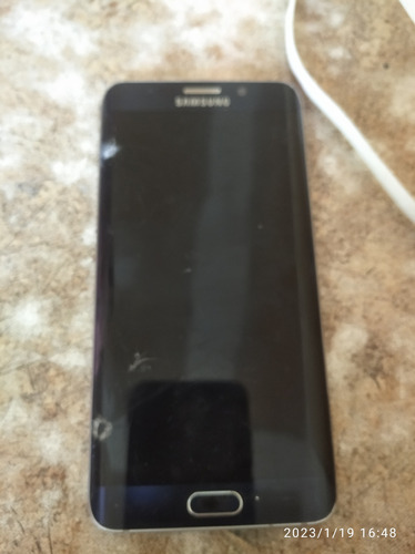 Imagen 1 de 2 de Celular Samsung Galaxy S6 Edge Plus Para Reparar O Repuesto 