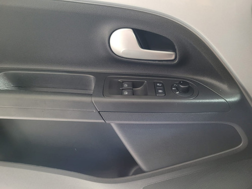 Volkswagen Up! 1.0 MPI MOVE UP 12V FLEX 4P MANUAL