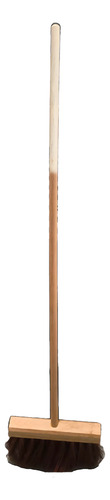Vassoura Gari 30cm Piaçava C/ Cabo Madeira