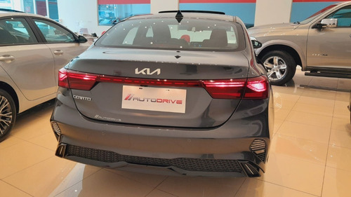 Imagen 19 de 25 de Kia Cerato Sx 2.0 At Entrega Inmediata