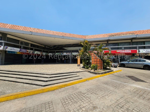Local Comercial En Venta Excelente Ubicacion Cc Maracay Plaza Seguridad Amplio Estacionamiento Estef 24-23222