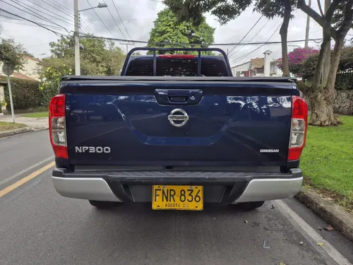 Nissan NP300 Frontier 2.5 S