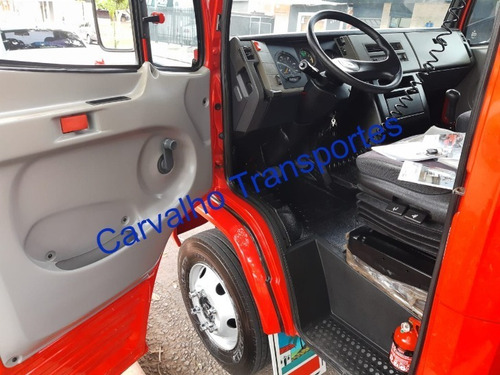 Mb 710 Plus Carroceria Ano 2011