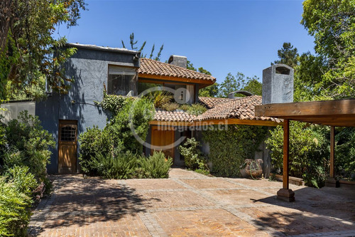 Casa En Venta En Lo Barnechea