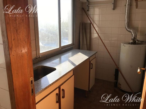 Imagen 13 de 14 de Venta - Departamento En N. Malvinas Al 100 (monte Grande)