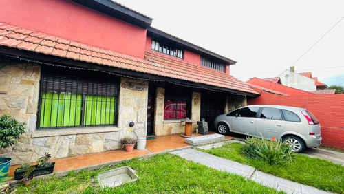 Casa En Venta En Punta Mogotes