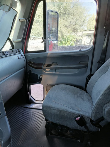 Imagen 9 de 12 de Camion Freightliner Century 2007