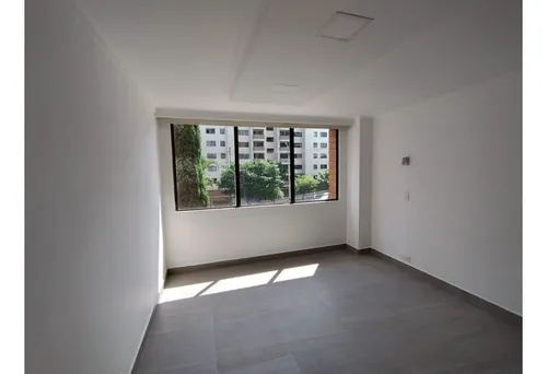 Apartamento Reformado En Los Parra - El Poblado