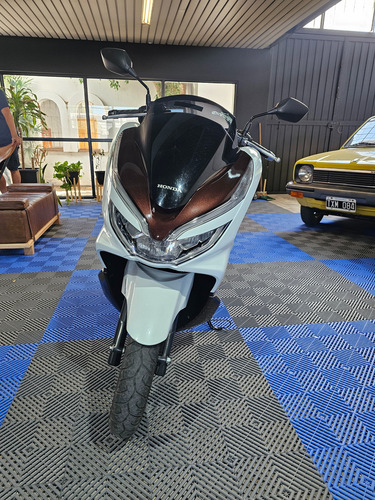 Honda Pcx 150 Deluxe