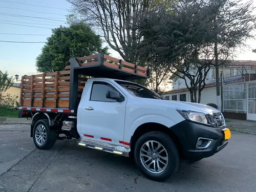 Nissan Frontier 2.5l Automática Gasolina